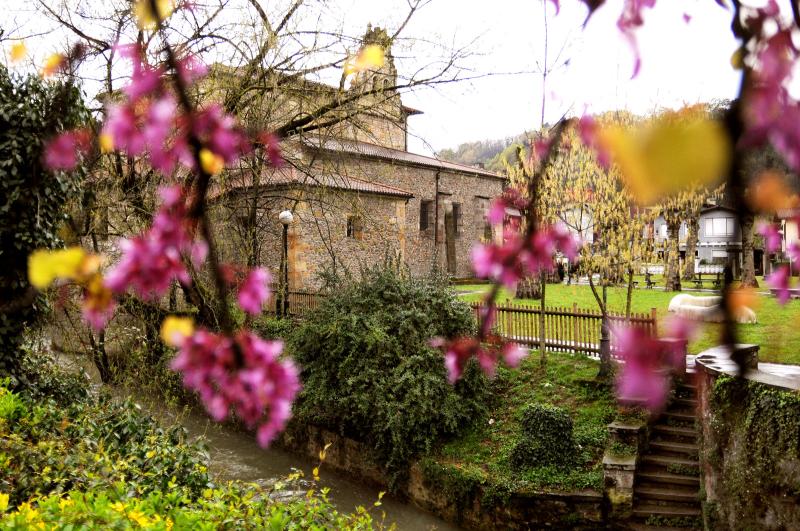 The Church of San Pedro<br/>of Tabira